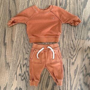 GAP Kids Rust Orange Sweatpants & Joggers Set